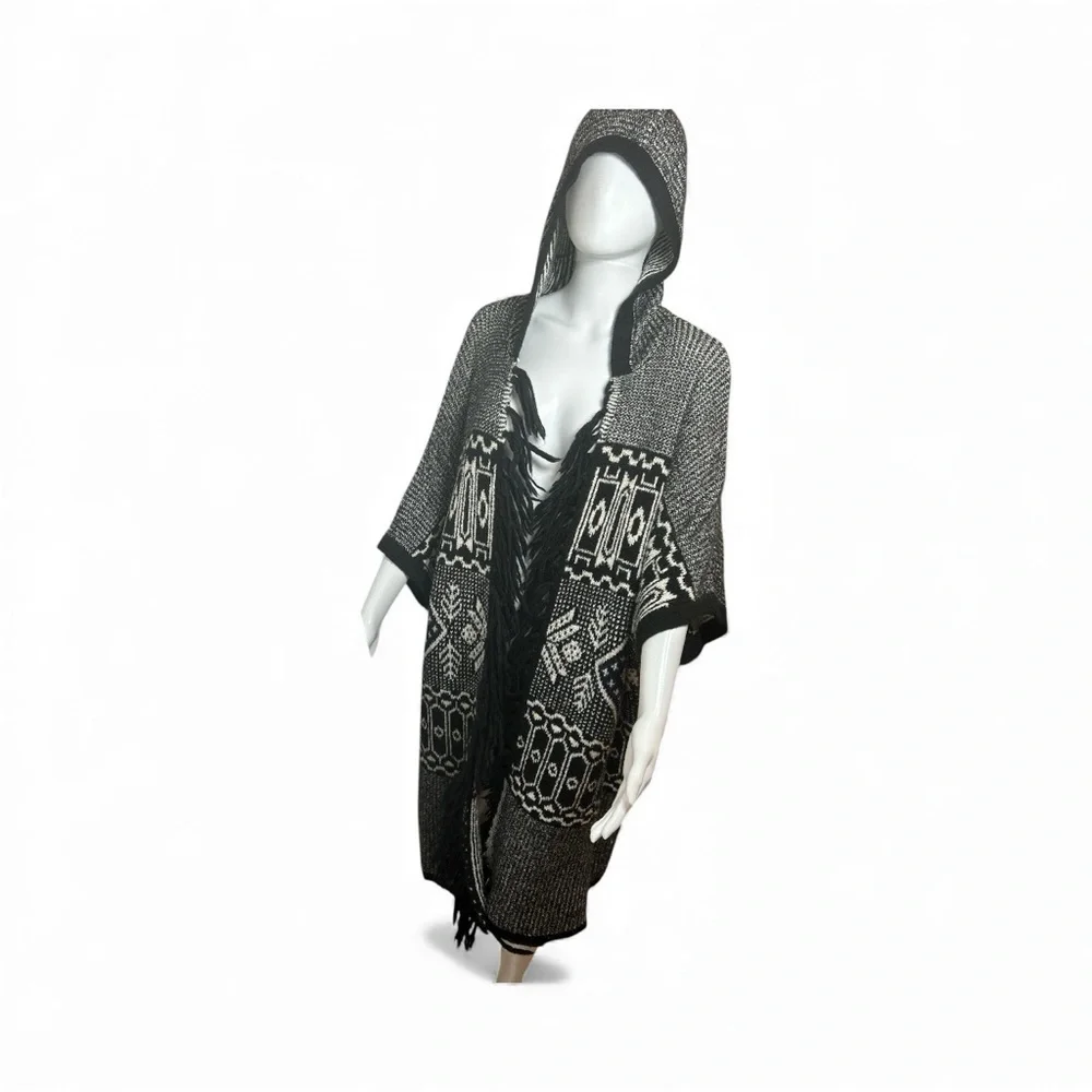 American Eagle Hooded Poncho - Picture 7 of 7